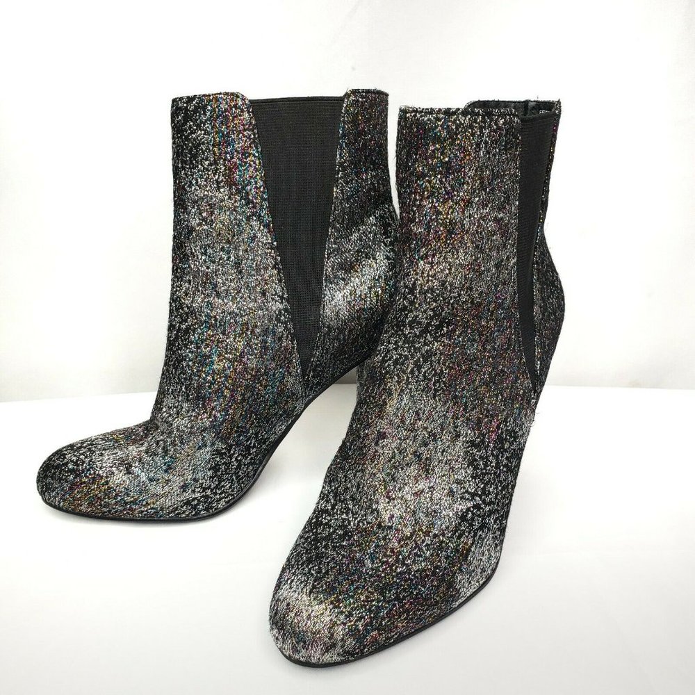 Steve Madden Rainbow Pride Metallic Multicolor Chelsea Booties 7